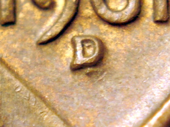 1961-D-Lincoln-Memorial-Cent---1MM-038